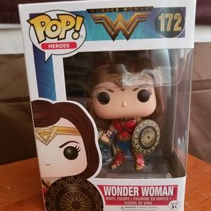 Pop vinyl wonder woman